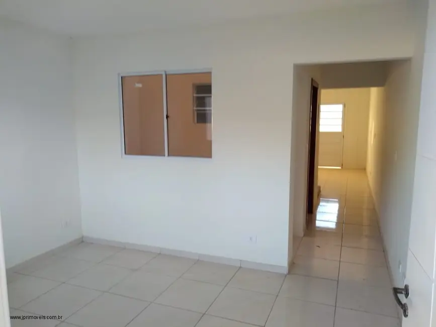 Foto 2 de Casa com 2 quartos à venda e para alugar, 100m2 em Wanel Ville, Sorocaba - SP