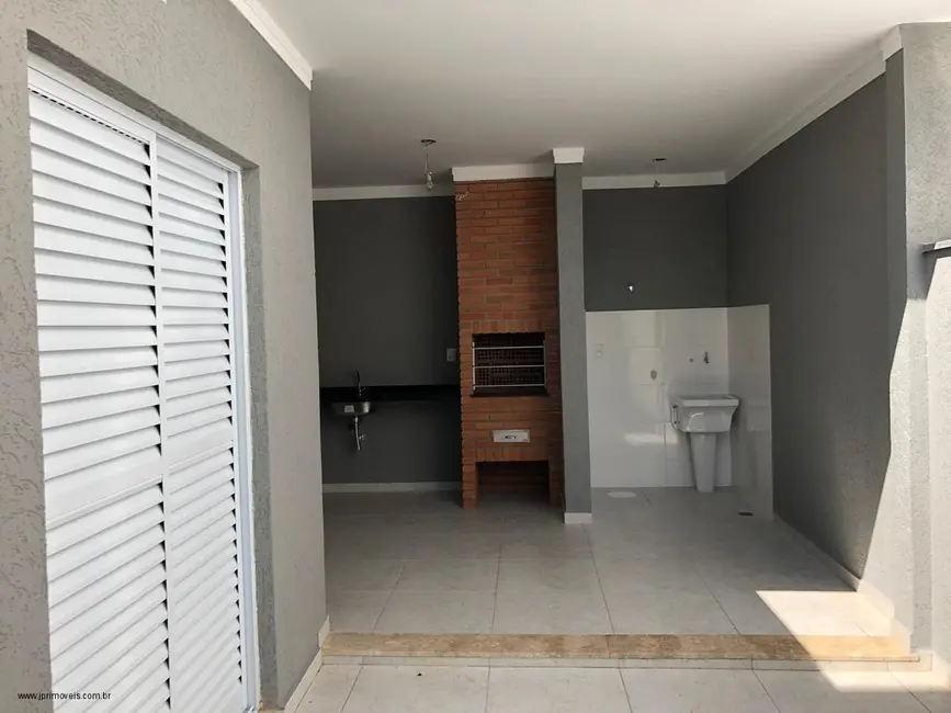 Casa de Condomínio com 2 quartos à venda, 108m2 em Cajuru do Sul, Sorocaba - SP - imagem 3 Foto 3 de Casa de Condomínio com 2 quartos à venda, 108m2 em Cajuru do Sul, Sorocaba - SP