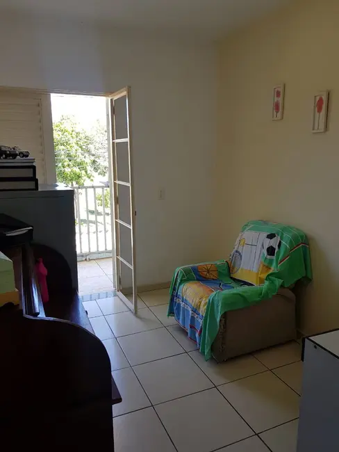 Foto 2 de Casa com 2 quartos à venda, 130m2 em Jardim São Guilherme, Sorocaba - SP