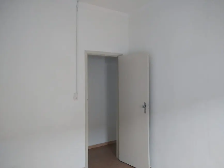Casa com 3 quartos à venda, 130m2 em Jardim Santa Rosália, Sorocaba - SP - imagem 6 Foto 6 de Casa com 3 quartos à venda, 130m2 em Jardim Santa Rosália, Sorocaba - SP