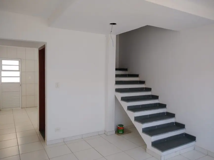 Casa com 2 quartos à venda, 55m2 em Parque São Bento, Sorocaba - SP - imagem 3 Foto 3 de Casa com 2 quartos à venda, 55m2 em Parque São Bento, Sorocaba - SP