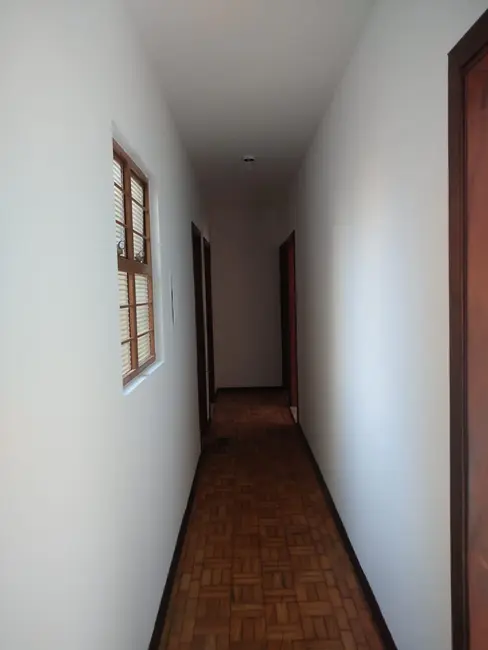 Casa com 2 quartos para alugar, 180m2 em Vila Jardini, Sorocaba - SP - imagem 6 Foto 6 de Casa com 2 quartos para alugar, 180m2 em Vila Jardini, Sorocaba - SP