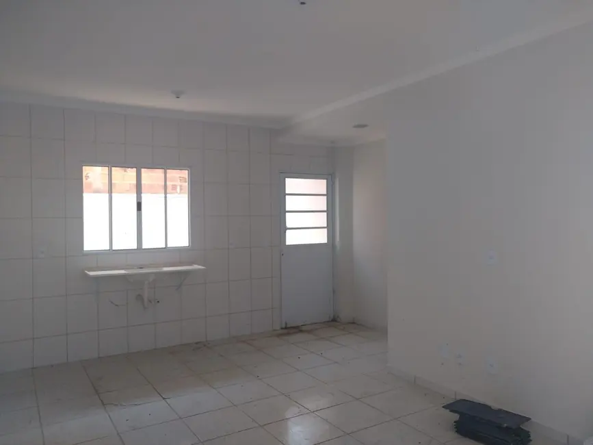 Foto 3 de Casa com 2 quartos à venda, 55m2 em Parque São Bento, Sorocaba - SP