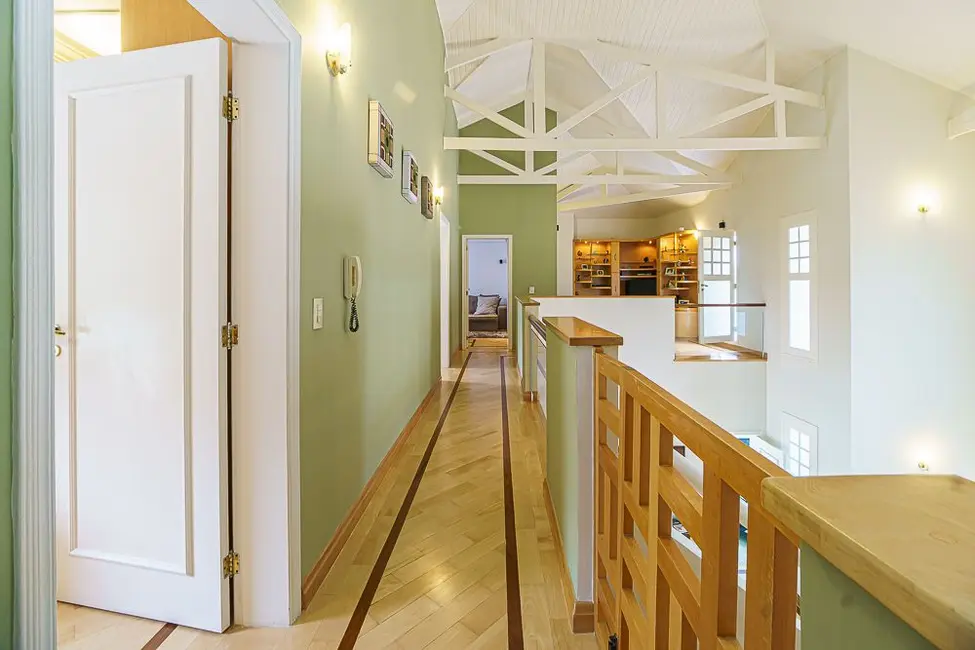 Casa de Condomínio à venda, 1200m2 em Residencial Tamboré, Barueri - SP - imagem 4 Foto 4 de Casa de Condomínio à venda, 1200m2 em Residencial Tamboré, Barueri - SP