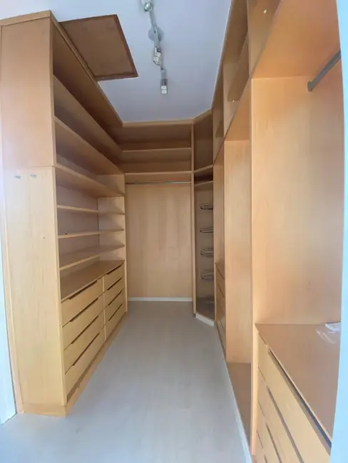 Foto 8 de Casa de Condomínio com 3 quartos para alugar, 1200m2 em Tamboré, Santana De Parnaiba - SP