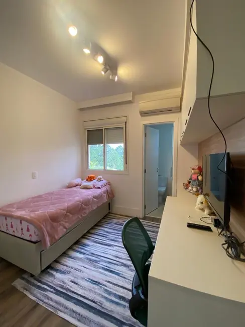 Foto 8 de Apartamento com 3 quartos à venda, 172m2 em Santana De Parnaiba - SP