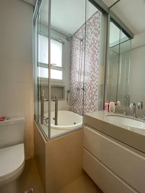 Foto 9 de Apartamento com 3 quartos à venda, 172m2 em Santana De Parnaiba - SP