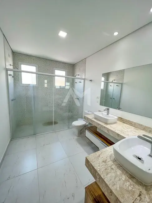 Casa de Condomínio com 4 quartos à venda e para alugar, 442m2 em Alphaville, Santana De Parnaiba - SP - imagem 6 Foto 6 de Casa de Condomínio com 4 quartos à venda e para alugar, 442m2 em Alphaville, Santana De Parnaiba - SP