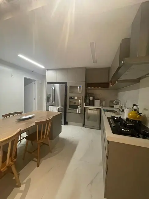 Foto 3 de Casa de Condomínio com 4 quartos à venda, 260m2 em Alphaville, Santana De Parnaiba - SP