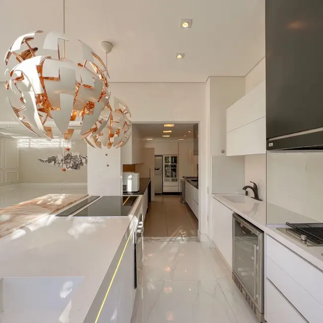 Apartamento com 3 quartos à venda e para alugar, 302m2 em Santana De Parnaiba - SP - imagem 5 Foto 5 de Apartamento com 3 quartos à venda e para alugar, 302m2 em Santana De Parnaiba - SP