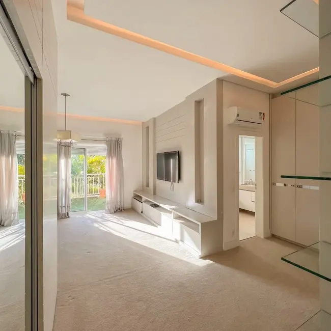 Apartamento com 3 quartos à venda e para alugar, 302m2 em Santana De Parnaiba - SP - imagem 3 Foto 3 de Apartamento com 3 quartos à venda e para alugar, 302m2 em Santana De Parnaiba - SP