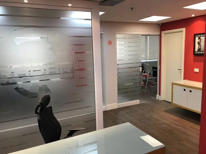 Foto 6 de Loft / Flat à venda e para alugar, 126m2 em Tamboré, Barueri - SP