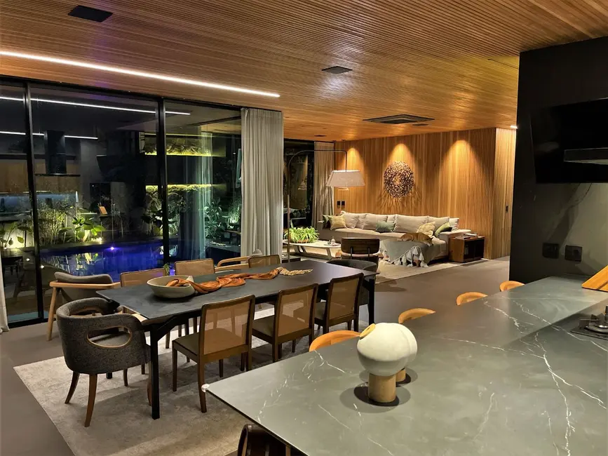 Casa de Condomínio com 4 quartos à venda, 512m2 em Tamboré, Santana De Parnaiba - SP - imagem 6 Foto 6 de Casa de Condomínio com 4 quartos à venda, 512m2 em Tamboré, Santana De Parnaiba - SP