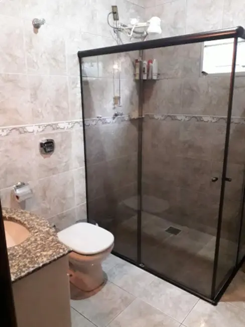Foto 7 de Casa com 2 quartos à venda, 180m2 em Santa Luzia - MG