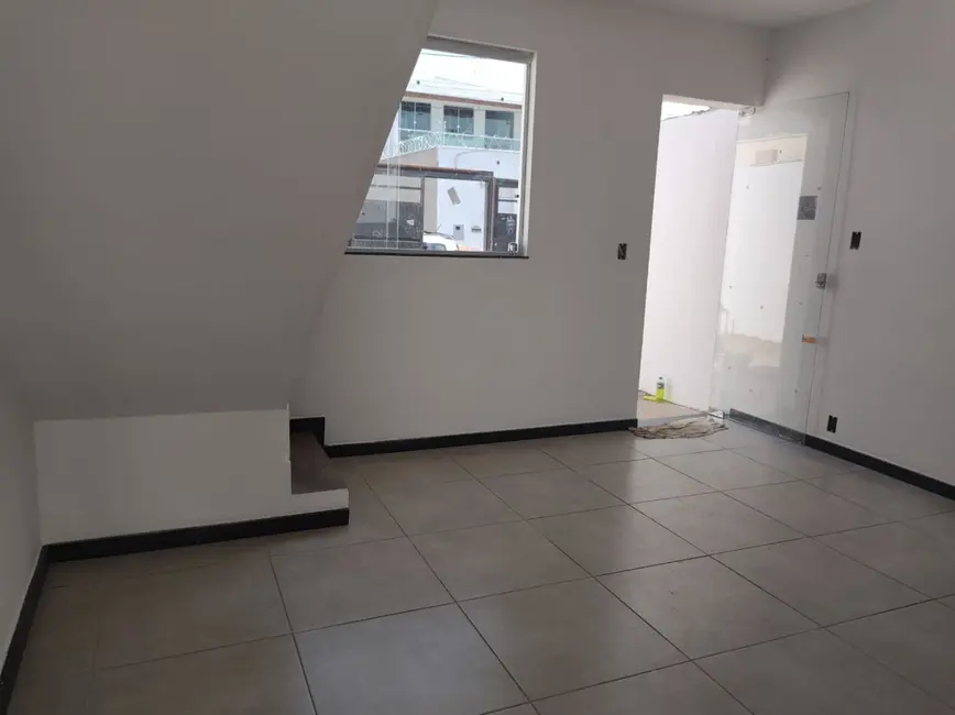 Foto 1 de Casa com 2 quartos à venda, 265m2 em Liberdade, Santa Luzia - MG