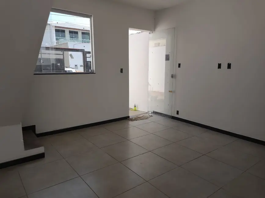 Foto 8 de Casa com 2 quartos à venda, 265m2 em Liberdade, Santa Luzia - MG