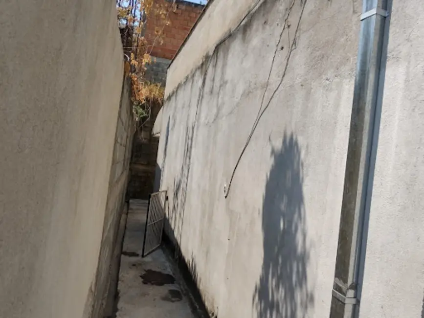 Foto 2 de Casa com 2 quartos à venda, 304m2 em Liberdade, Santa Luzia - MG