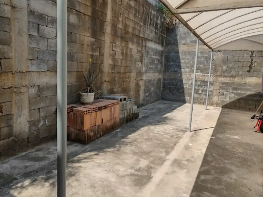 Foto 3 de Casa com 2 quartos à venda, 304m2 em Liberdade, Santa Luzia - MG