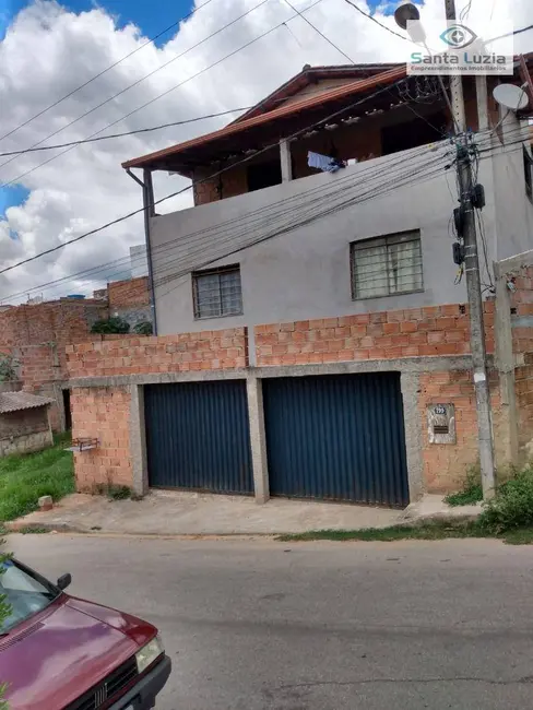Foto 1 de Casa com 3 quartos à venda, 254m2 em Vale das Acácias, Santa Luzia - MG