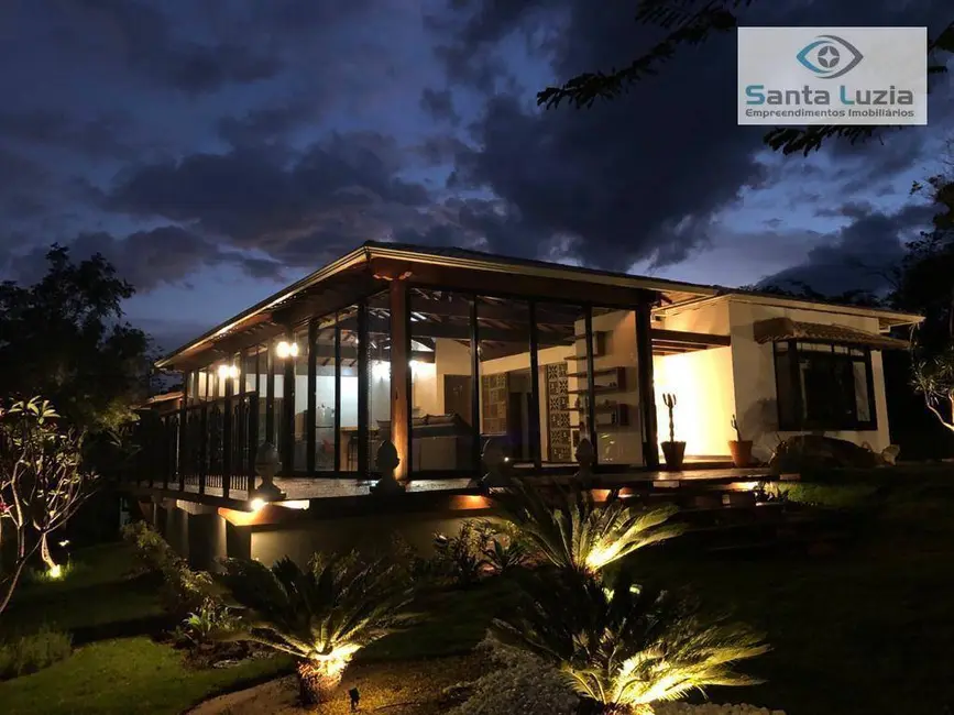 Foto 1 de Casa de Condomínio com 5 quartos à venda, 2040m2 em Taquaracu De Minas - MG