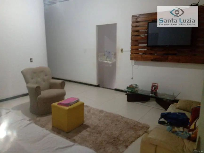 Foto 5 de Chácara com 4 quartos à venda, 1131m2 em Pinhões, Santa Luzia - MG