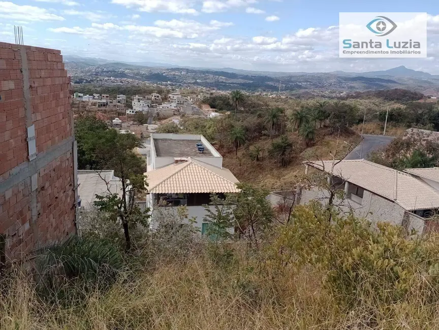 Foto 1 de Terreno / Lote à venda, 200m2 em Liberdade, Santa Luzia - MG