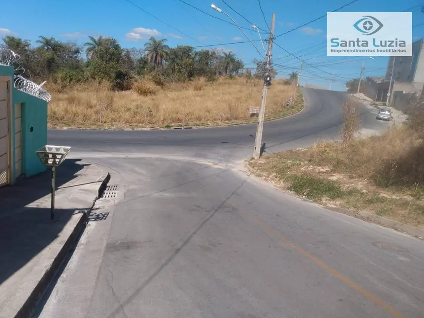 Foto 4 de Terreno / Lote à venda, 321m2 em Liberdade, Santa Luzia - MG