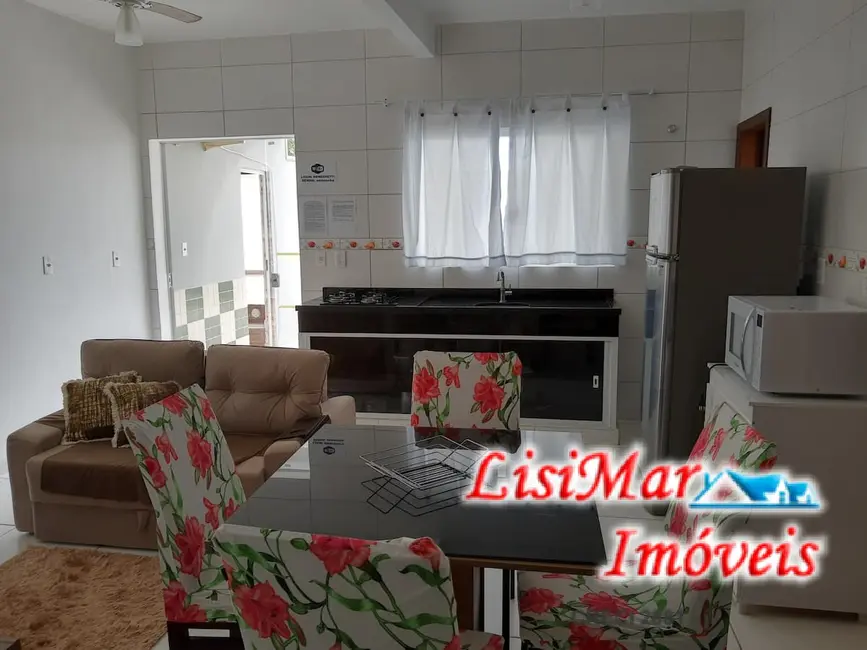 Foto 6 de Casa com 2 quartos à venda e para alugar, 77m2 em Itapoa - SC