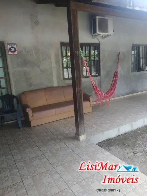 Foto 3 de Casa com 3 quartos à venda, 117m2 em Itapoa - SC