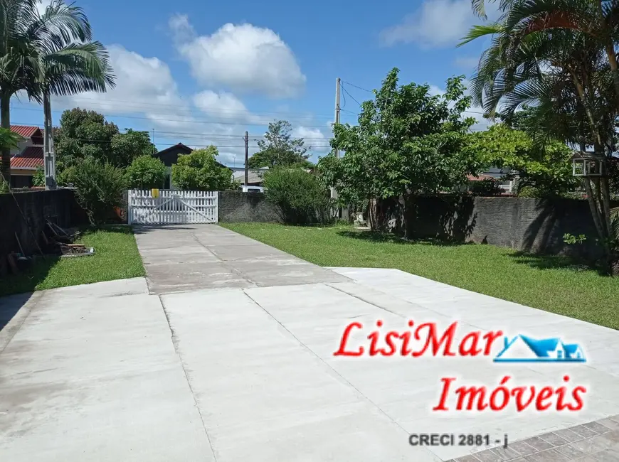 Foto 3 de Casa com 4 quartos à venda, 160m2 em Itapoa - SC