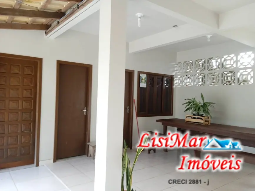 Foto 3 de Sobrado com 4 quartos à venda, 360m2 em Itapoa - SC