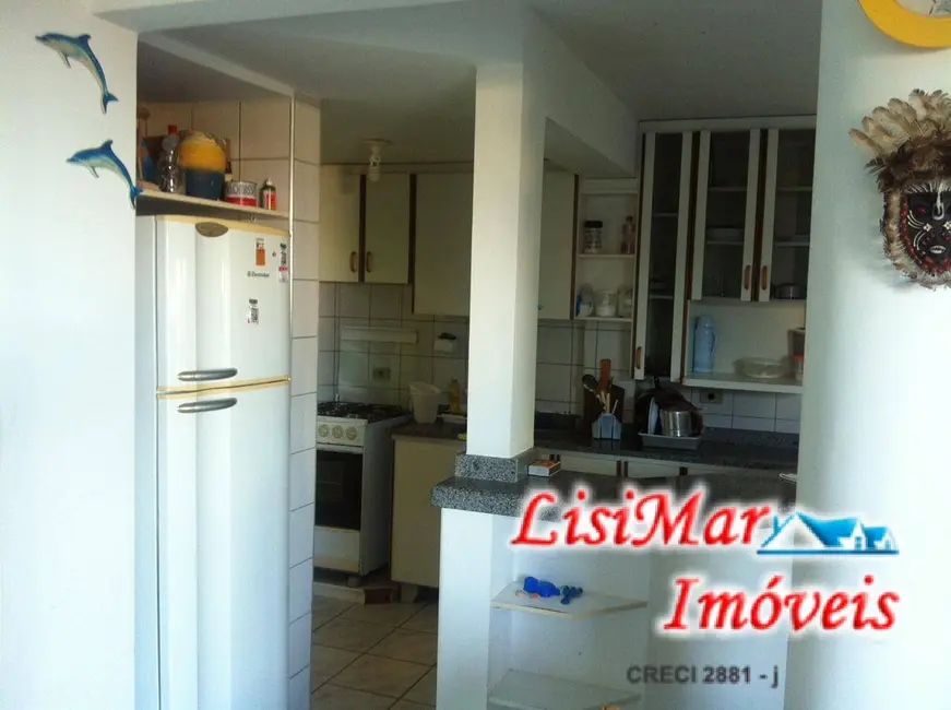 Sobrado com 2 quartos para alugar, 85m2 em Itapoa - SC - imagem 5 Foto 5 de Sobrado com 2 quartos para alugar, 85m2 em Itapoa - SC