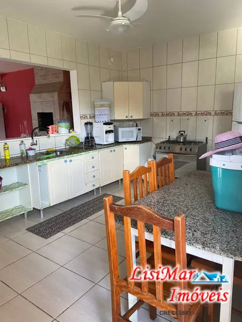 Foto 5 de Casa com 3 quartos à venda, 360m2 em Itapoa - SC