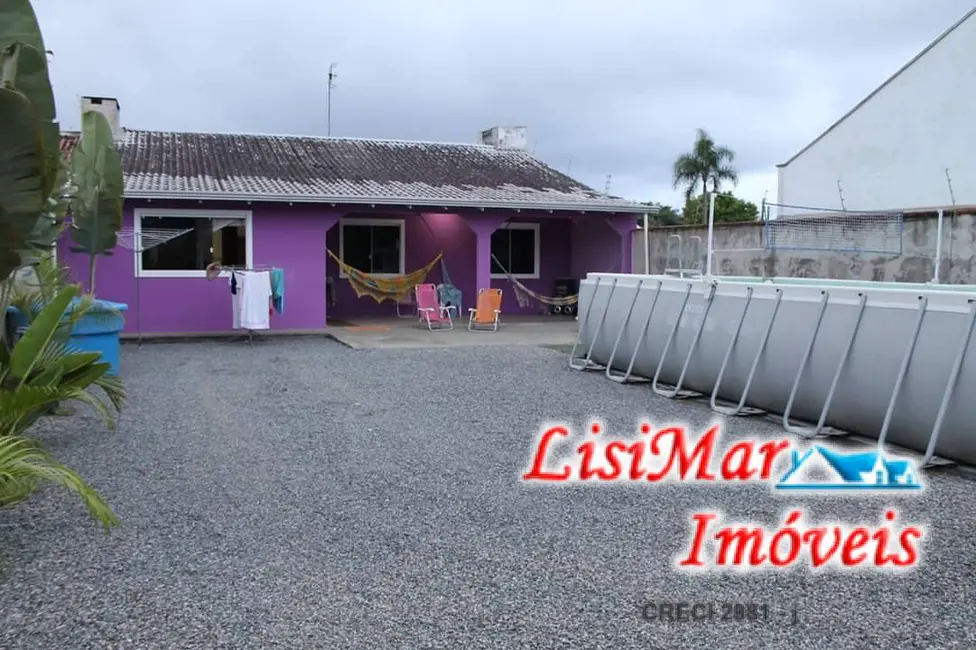Foto 1 de Casa com 3 quartos à venda, 360m2 em Itapoa - SC