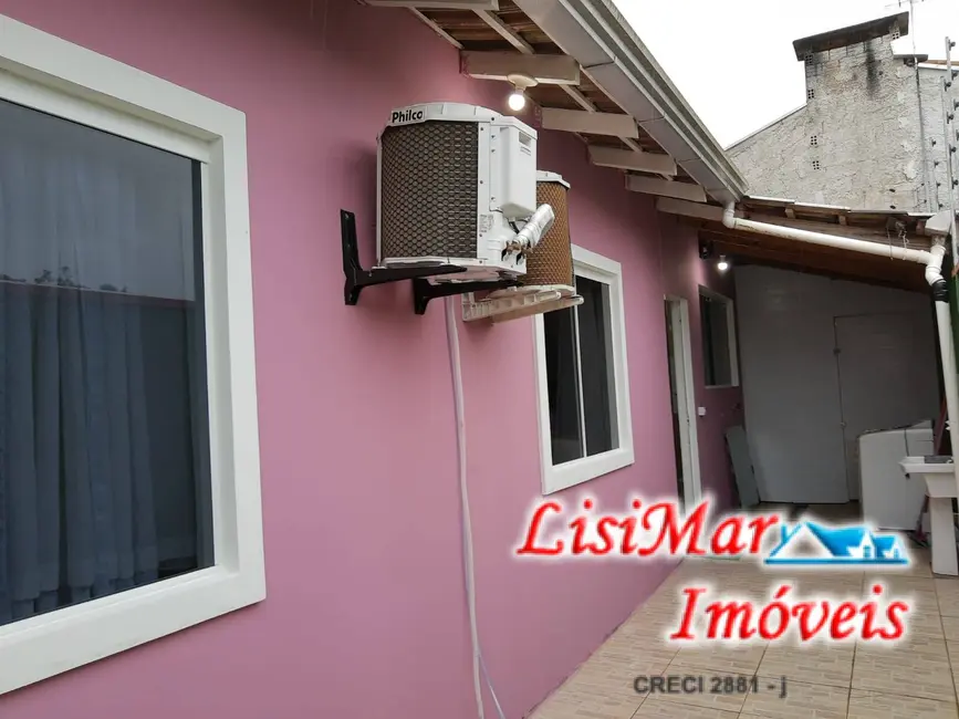 Foto 4 de Casa com 3 quartos à venda, 360m2 em Itapoa - SC