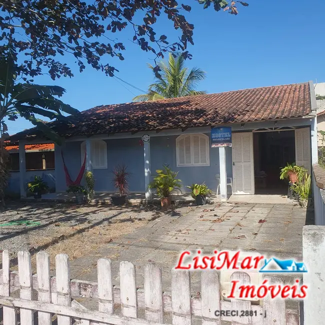 Foto 1 de Casa com 4 quartos à venda, 360m2 em Itapoa - SC