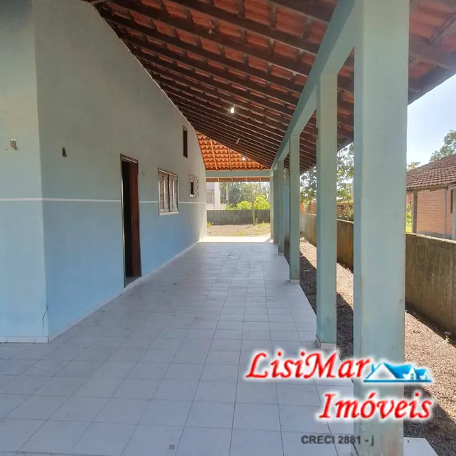 Casa com 3 quartos à venda, 390m2 em Itapoa - SC - imagem 3 Foto 3 de Casa com 3 quartos à venda, 390m2 em Itapoa - SC