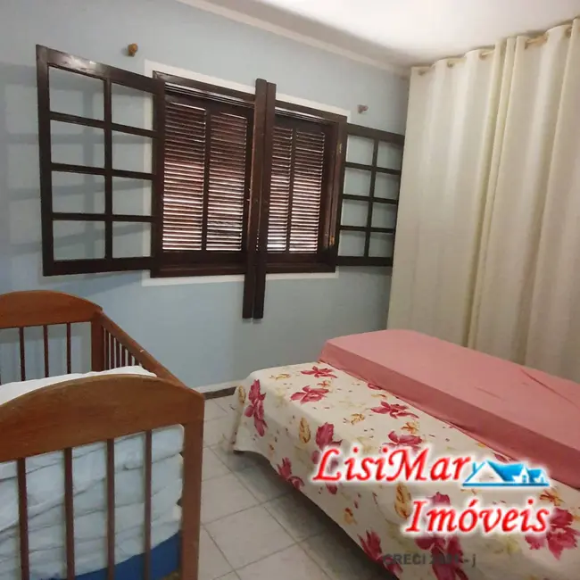 Casa com 3 quartos à venda, 390m2 em Itapoa - SC - imagem 8 Foto 8 de Casa com 3 quartos à venda, 390m2 em Itapoa - SC