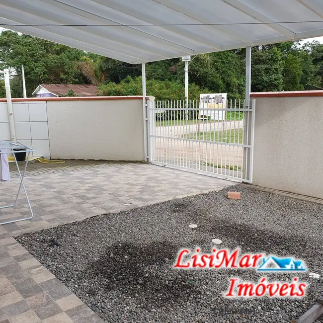 Foto 6 de Casa com 3 quartos à venda, 160m2 em Itapoa - SC