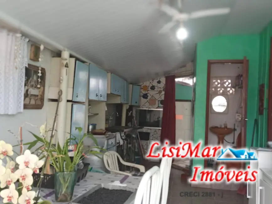 Foto 8 de Casa com 5 quartos à venda, 360m2 em Itapoa - SC