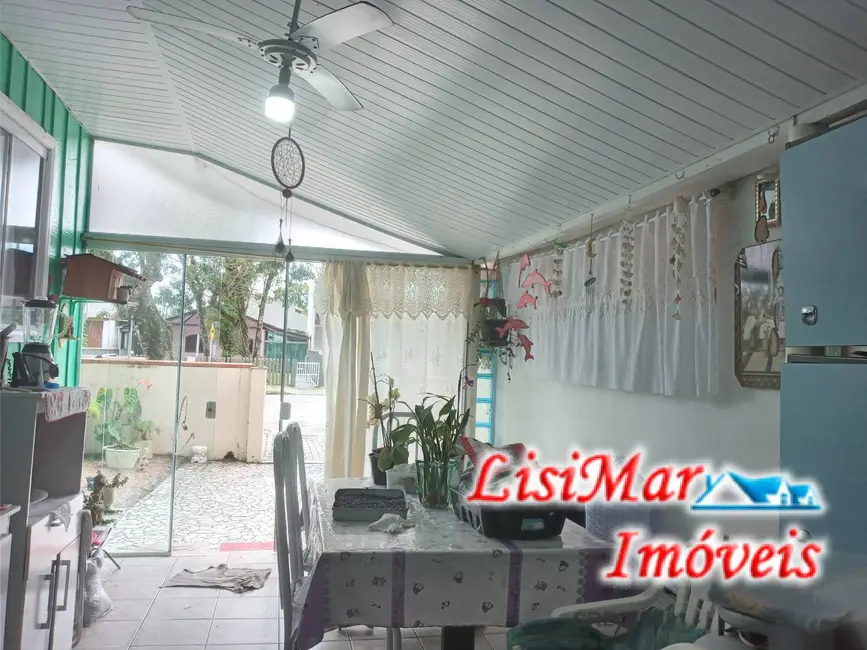 Foto 9 de Casa com 5 quartos à venda, 360m2 em Itapoa - SC