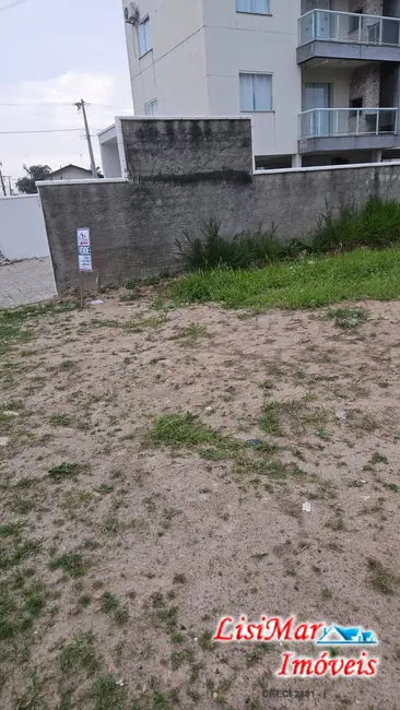 Foto 2 de Terreno / Lote à venda, 400m2 em Itapoa - SC