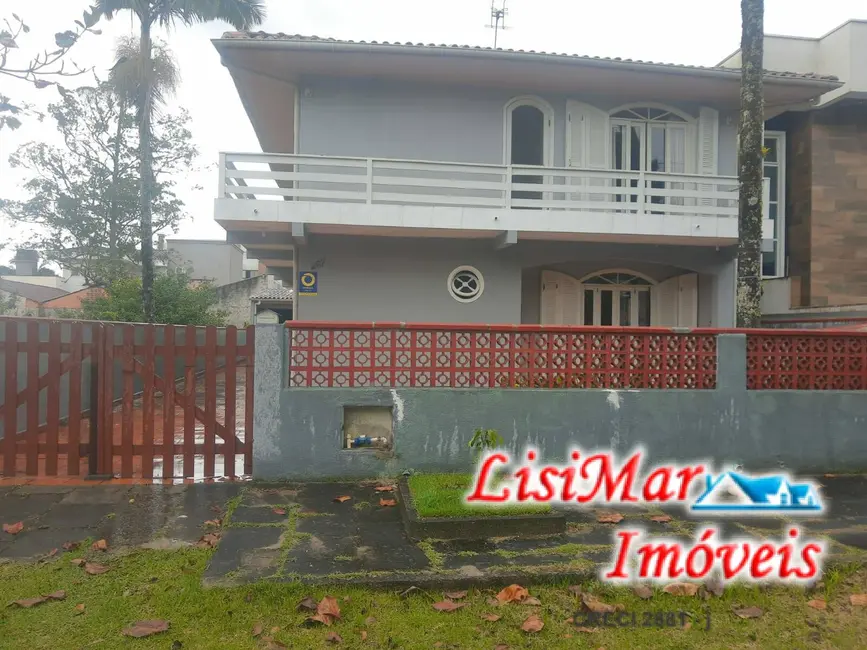 Foto 1 de Sobrado com 3 quartos para alugar em Itapoa - SC