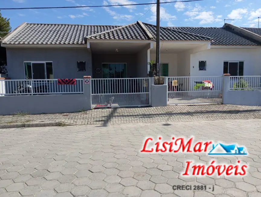 Foto 1 de Casa com 2 quartos à venda, 360m2 em Itapoa - SC