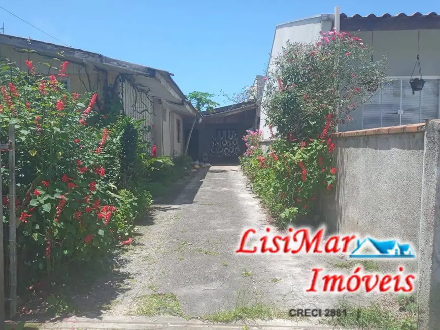 Foto 4 de Casa com 4 quartos à venda, 360m2 em Itapoa - SC