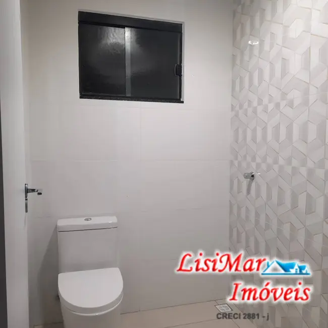 Foto 8 de Sobrado com 3 quartos à venda, 192m2 em Itapoa - SC