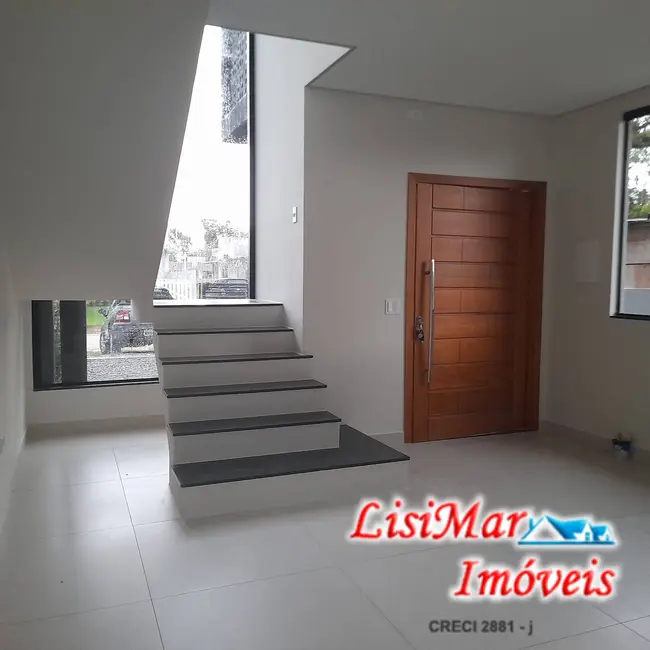 Foto 2 de Sobrado com 3 quartos à venda, 192m2 em Itapoa - SC