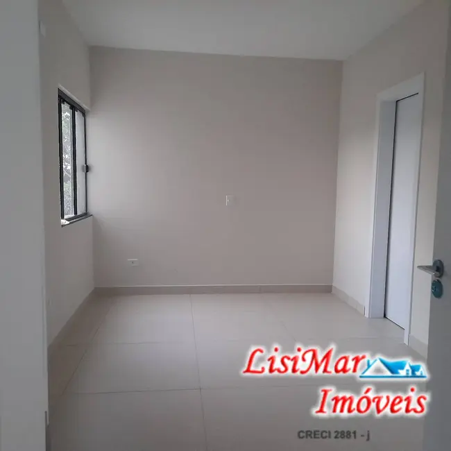 Foto 9 de Sobrado com 3 quartos à venda, 192m2 em Itapoa - SC