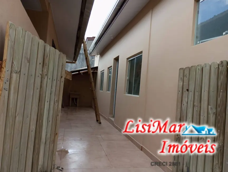 Foto 1 de Casa com 2 quartos para alugar em Itapema do Norte, Itapoa - SC