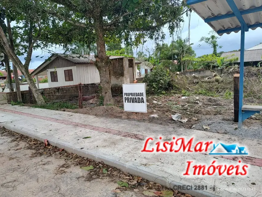 Foto 2 de Terreno / Lote à venda em Itapoa - SC